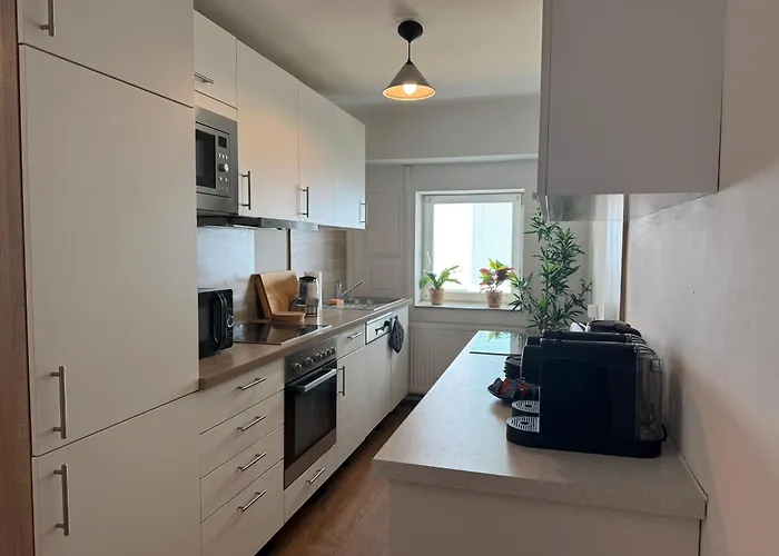 Moderne Einzelzimmer Mit Eigenem Bad & Gemeinschaftskueche Aparthotel